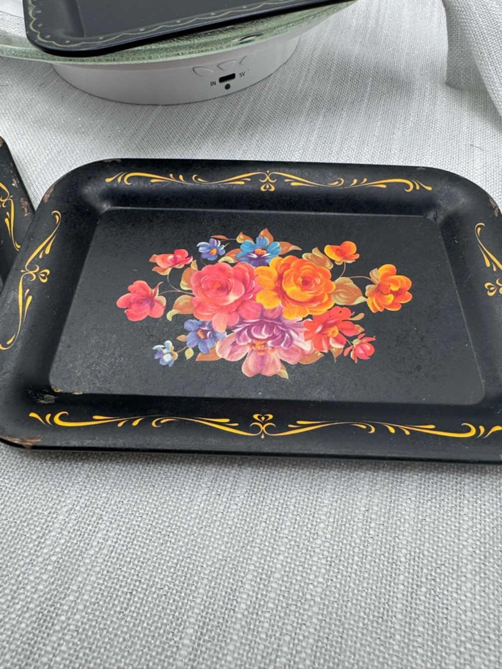 Toleware Trays 2 Hand-painted Floral 2 Black Rectangular Metal black back NASHCO